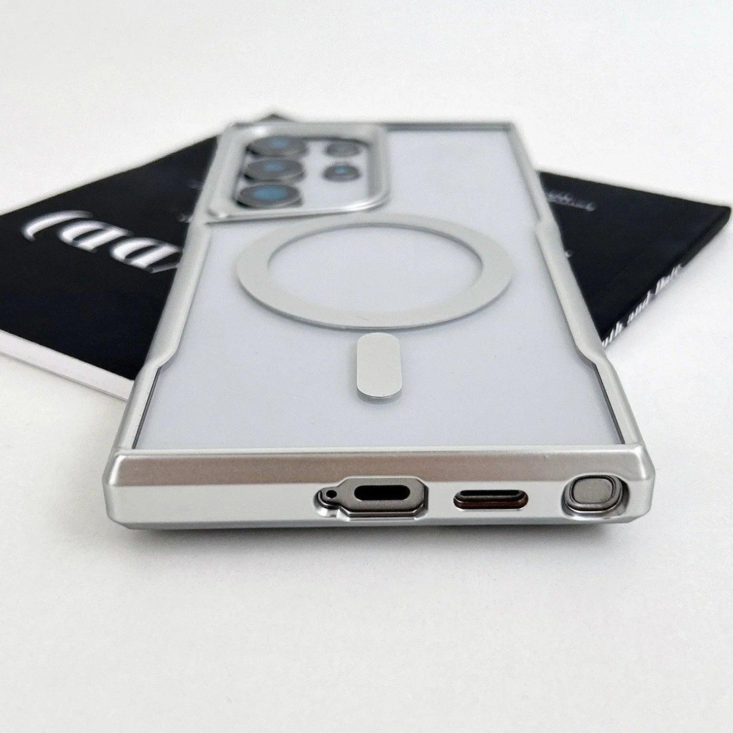 Brilliance Acrylic Clarity MagSafe Case - SCS India