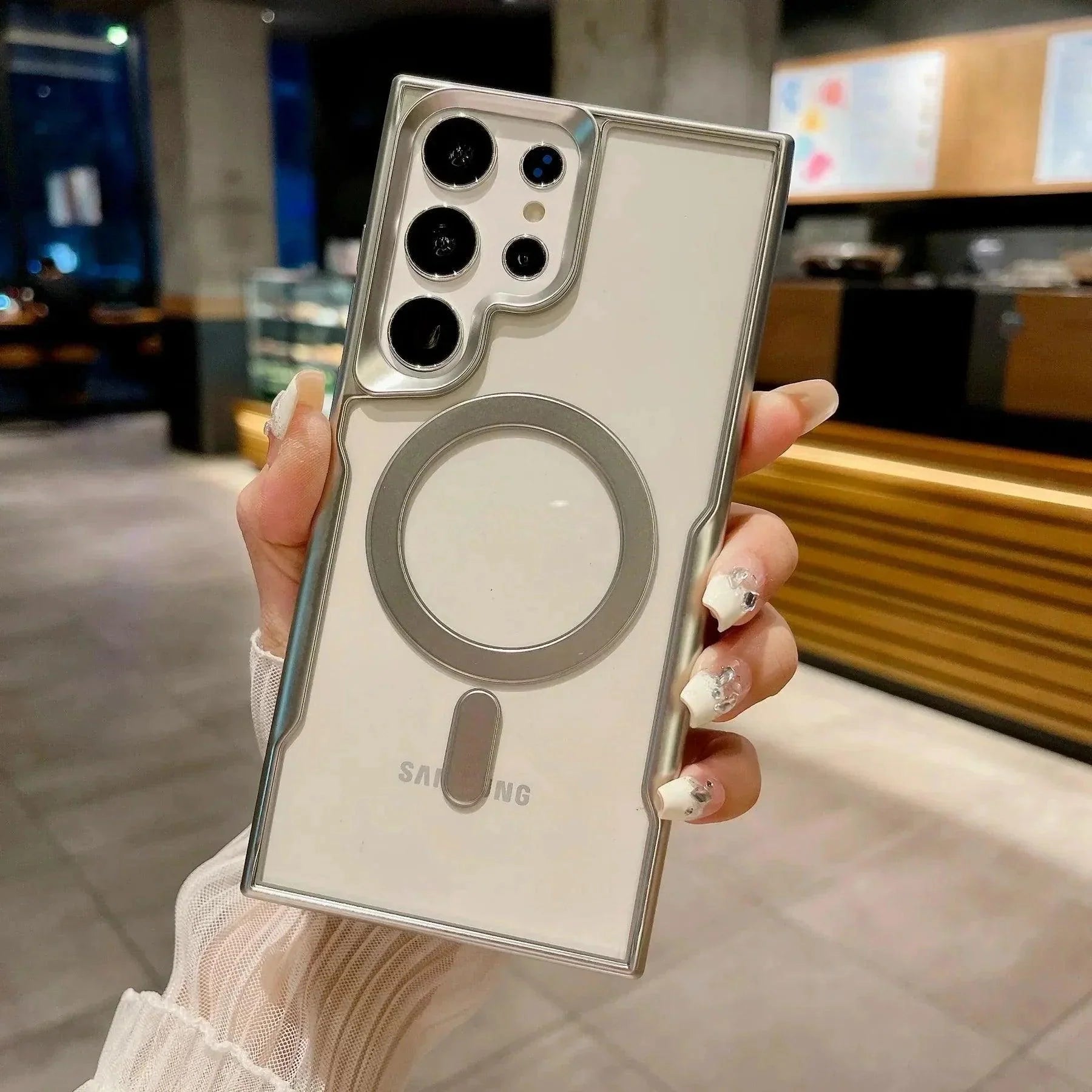 Brilliance Acrylic Clarity MagSafe Case - SCS India